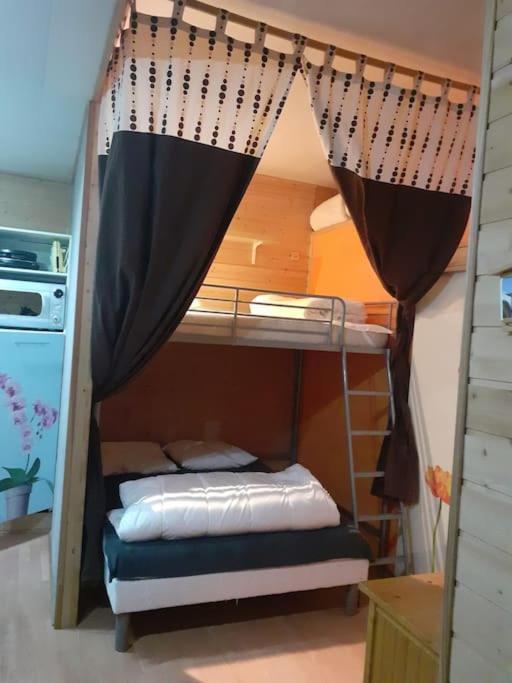 Appartement Face Au Thermes Et Au Calme Bagnères-de-Luchon Buitenkant foto