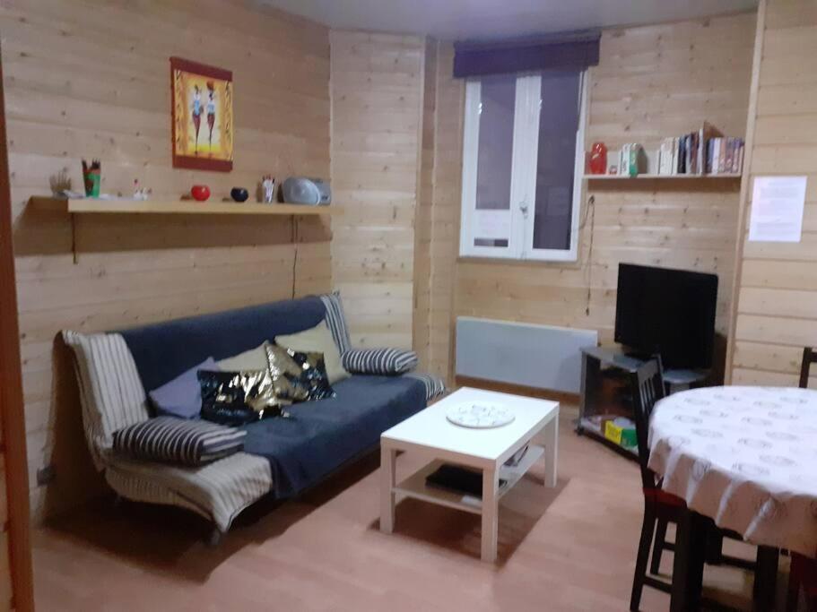 Appartement Face Au Thermes Et Au Calme Bagnères-de-Luchon Buitenkant foto